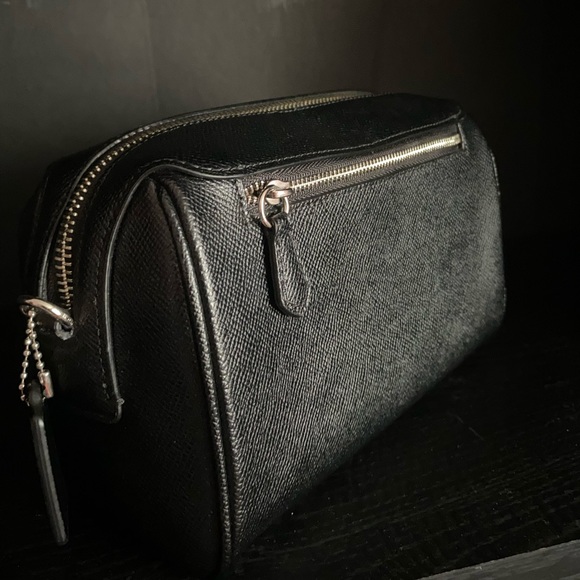 Coach crossbody - Picture 2 of 4